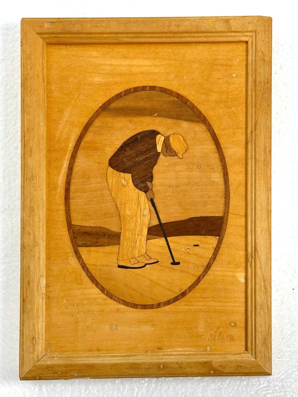 Hudson River Inlay Man Putter Golfer Wall Frame
